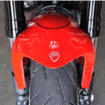 /FRONT MADGUARD：RED　　フロントマッドガード：レッド　　　※DIAVEL使用フロントマッドガード用3D DUCATIカンパニーロゴ デカール（43814751A）は付属しません。